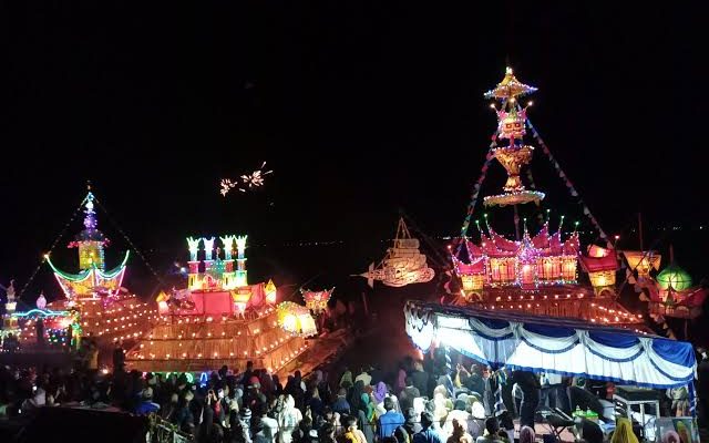 Tradisi Rakik-Rakik Maninjau Diusulkan Masuk Kharisma Event Nusantara 2025