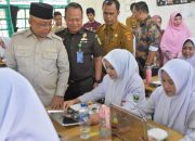 Program Makan Bergizi Gratis Dimulai di Agam